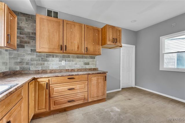 33 Lafayette Avenue, Buffalo, NY 14213