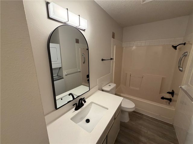 4003 Carol Place A, Rogers, AR 72758