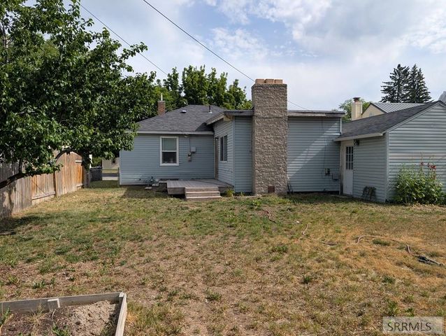 244 E 24th Street, Idaho Falls, ID 83404