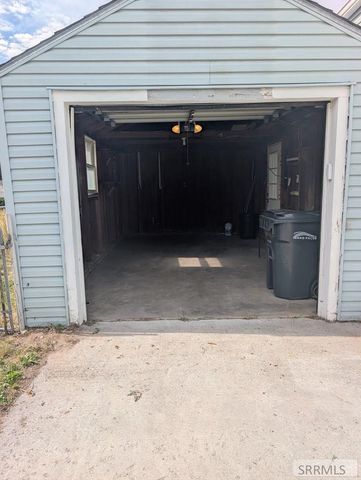 244 E 24th Street, Idaho Falls, ID 83404