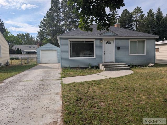 244 E 24th Street, Idaho Falls, ID 83404