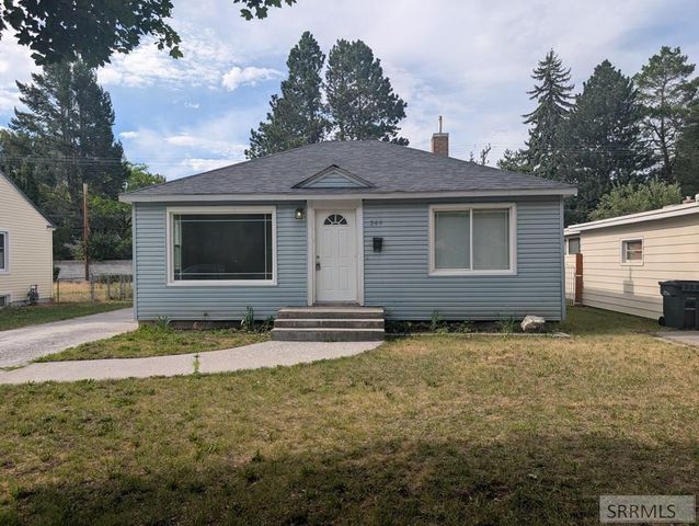 244 E 24th Street, Idaho Falls, ID 83404