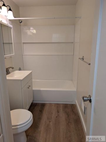 244 E 24th Street, Idaho Falls, ID 83404