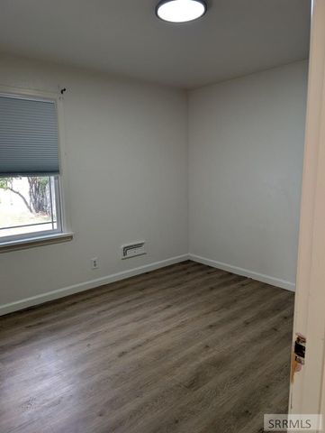244 E 24th Street, Idaho Falls, ID 83404
