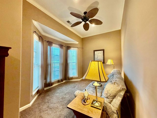65 BURTON PLACE DR, Oakland, TN 38060
