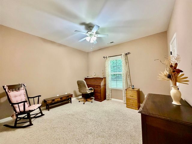 65 BURTON PLACE DR, Oakland, TN 38060