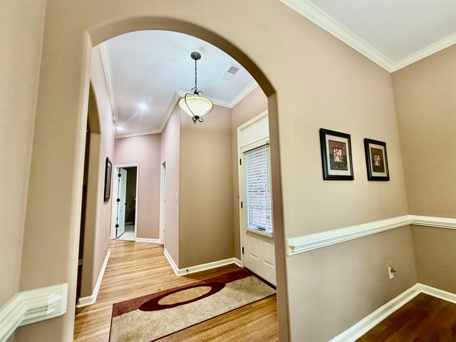 65 BURTON PLACE DR, Oakland, TN 38060