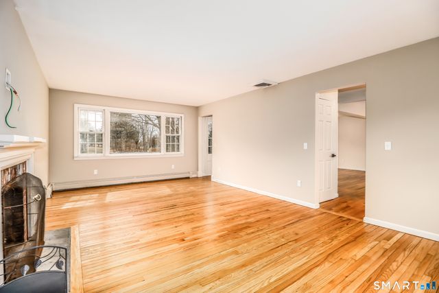 408 Hut Hill Road, Bridgewater, CT 06752