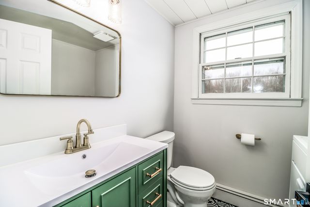 408 Hut Hill Road, Bridgewater, CT 06752