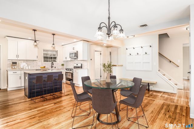 408 Hut Hill Road, Bridgewater, CT 06752