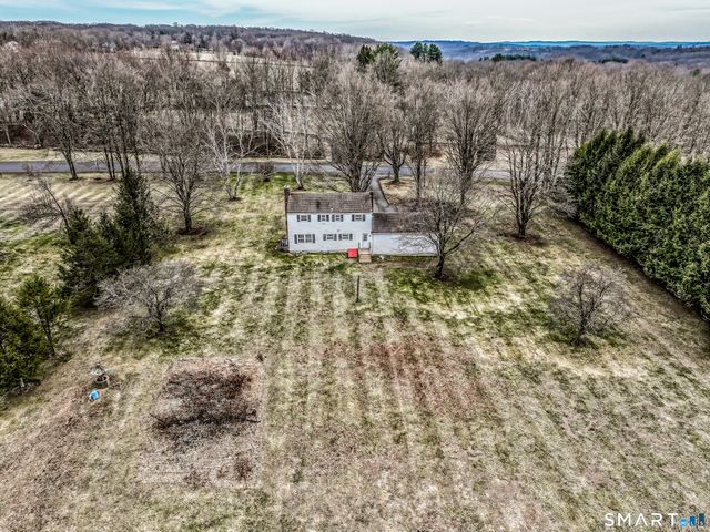408 Hut Hill Road, Bridgewater, CT 06752