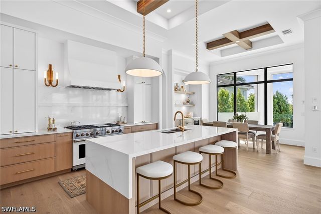 720 Hull CT, Marco Island, FL 34145