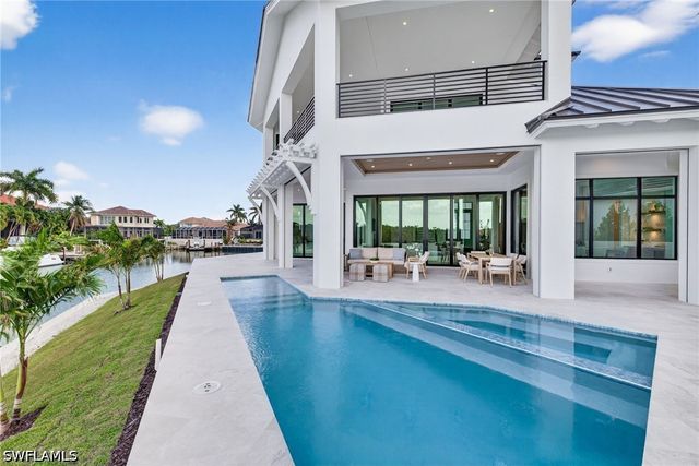 720 Hull CT, Marco Island, FL 34145