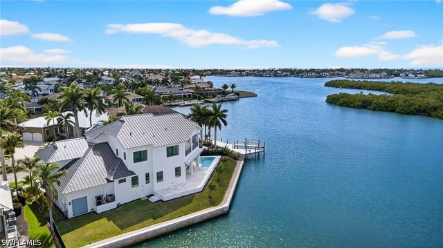 720 Hull CT, Marco Island, FL 34145