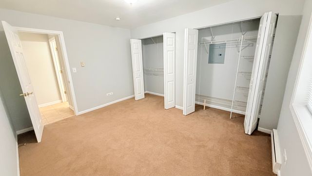 310 Lathrop Avenue 307, Forest Park, IL 60130