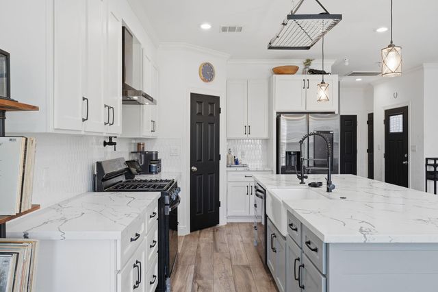 7320 Avenue J Avenue, Houston, TX 77011