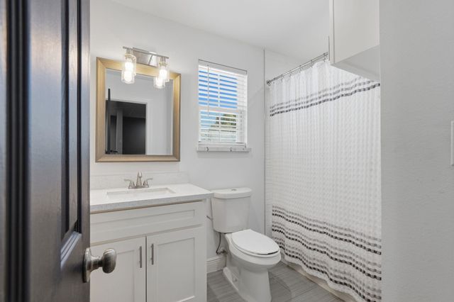 7320 Avenue J Avenue, Houston, TX 77011