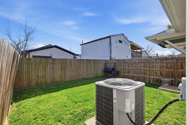 7320 Avenue J Avenue, Houston, TX 77011