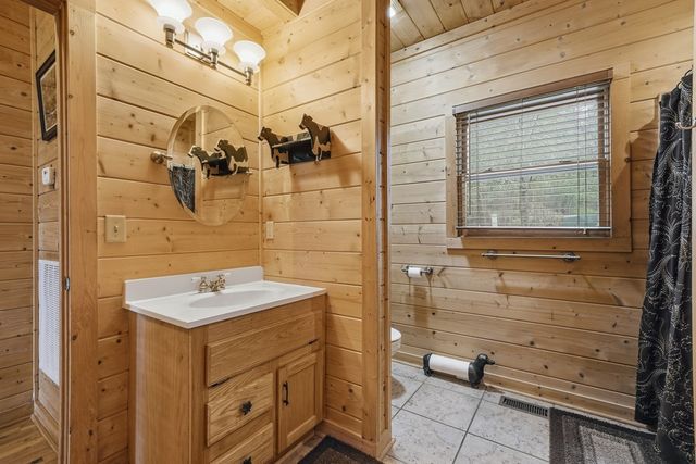 97 Fox Mountain Crossing, Blue Ridge, GA 30513