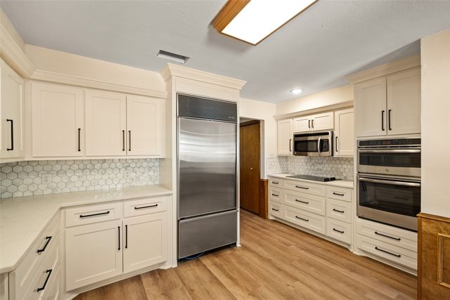2206 Meadowview Drive, Caddo Mills, TX 75135