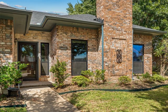 2206 Meadowview Drive, Caddo Mills, TX 75135