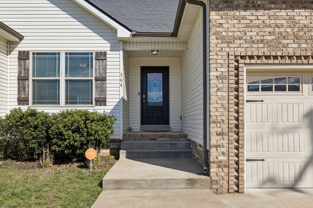 164 Ambridge St, Oak Grove, KY 42262