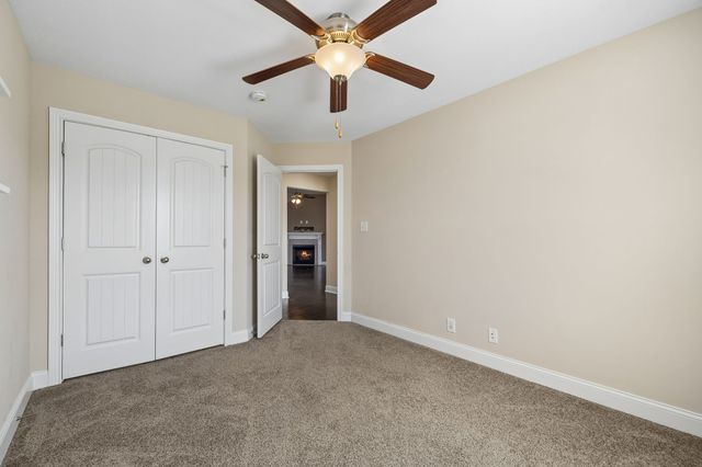 164 Ambridge St, Oak Grove, KY 42262