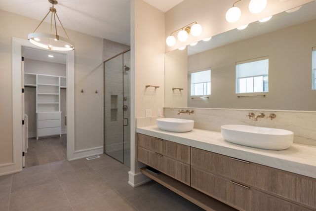 6400 Highway 100, Nashville, TN 37205