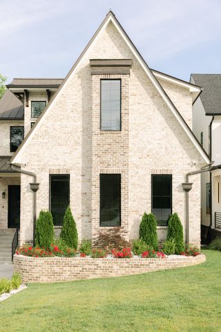 6400 Highway 100, Nashville, TN 37205