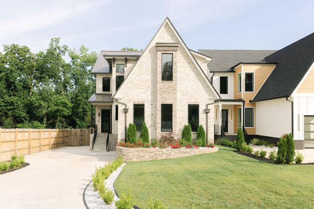 6400 Highway 100, Nashville, TN 37205