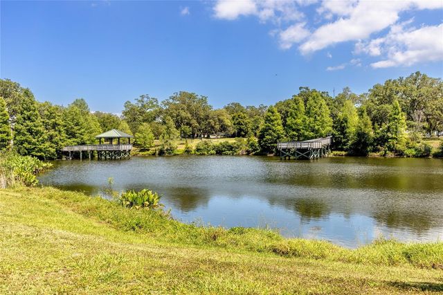 224 WAVERLY WAY 4, Clearwater, FL 33756
