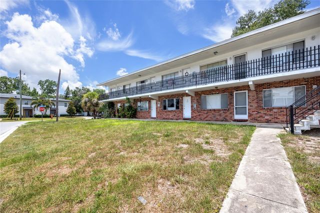 224 WAVERLY WAY 4, Clearwater, FL 33756