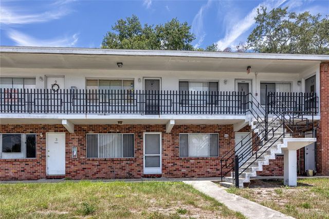 224 WAVERLY WAY 4, Clearwater, FL 33756