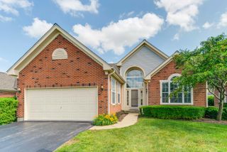 17503 W Stillwater Court, Gurnee, IL 60031