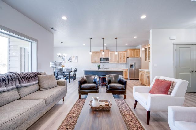 630 SW Cayuse, Pullman, WA 99163