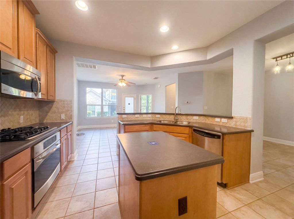 104 Perpetuation DR, Austin, TX 78734