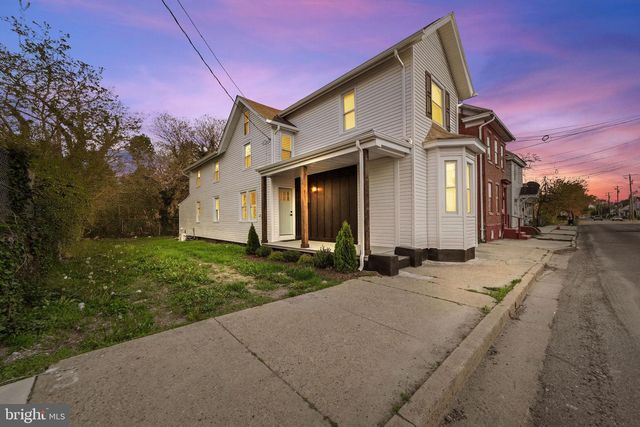 4 WALNUT ST, Salem, NJ 08079