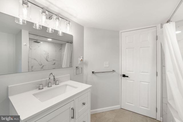 4 WALNUT ST, Salem, NJ 08079