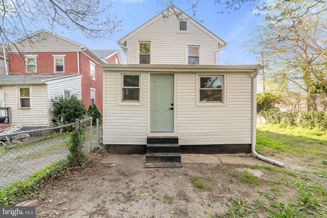 4 WALNUT ST, Salem, NJ 08079