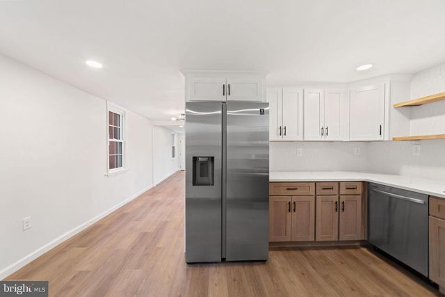 4 WALNUT ST, Salem, NJ 08079