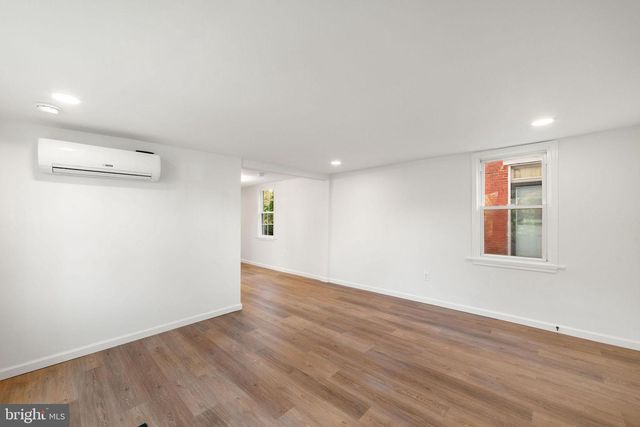 4 WALNUT ST, Salem, NJ 08079