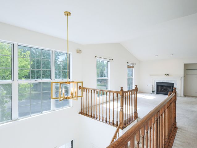 902 Sparta Court, Vernon Hills, IL 60061