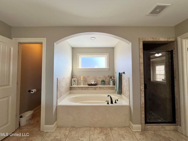 4703 W Dublin, Olive Branch, MS 38654