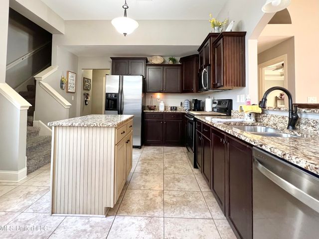 4703 W Dublin, Olive Branch, MS 38654