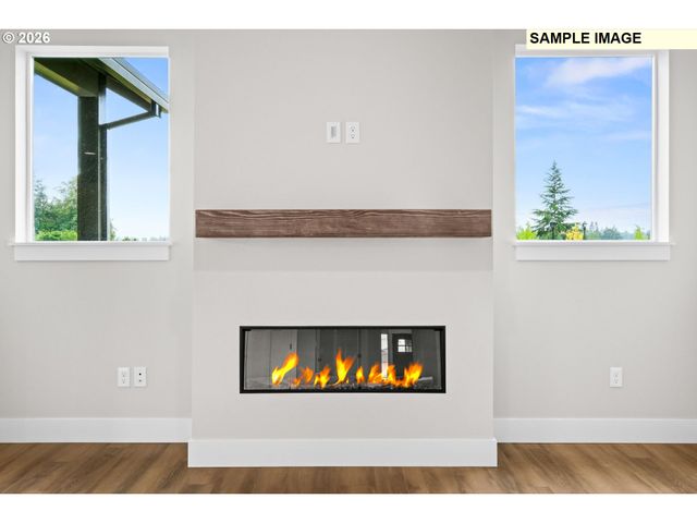 676 Ne SALING Dr W 96, Estacada, OR 97023