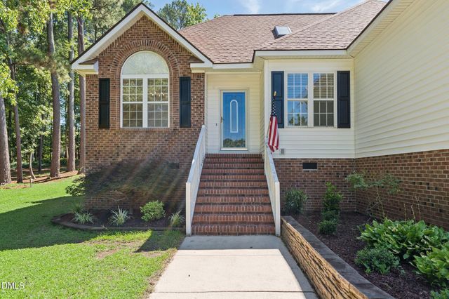 719 Rudy Drive, Clayton, NC 27520