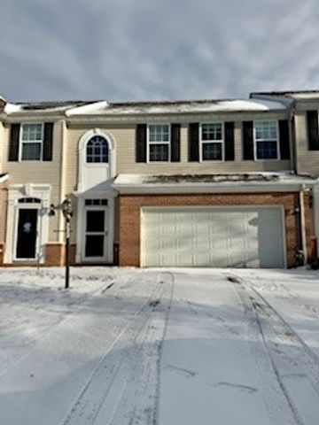 230 Shenango Fairway Dr, Shenango Twp, PA 16101