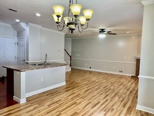 230 Shenango Fairway Dr, Shenango Twp, PA 16101