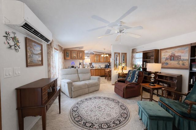 70 Bluebird Lane, Lyndon, VT 05851