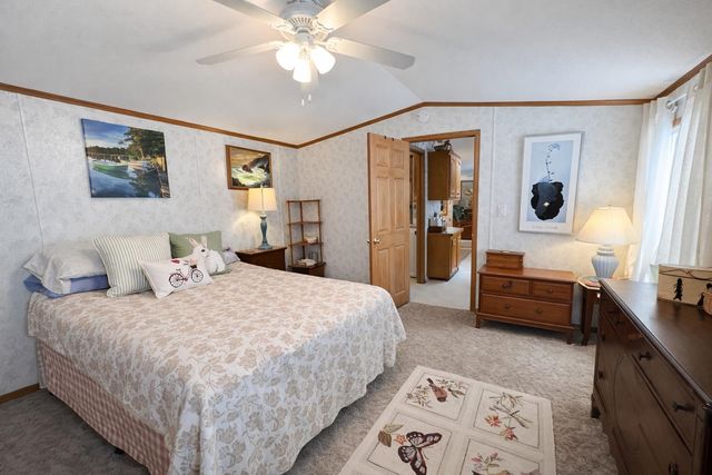 70 Bluebird Lane, Lyndon, VT 05851